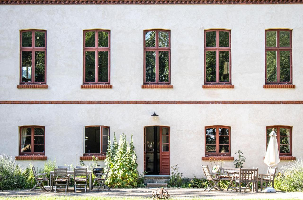 Apartamento Gutshaus Zarchlin Barkhagen Exterior foto